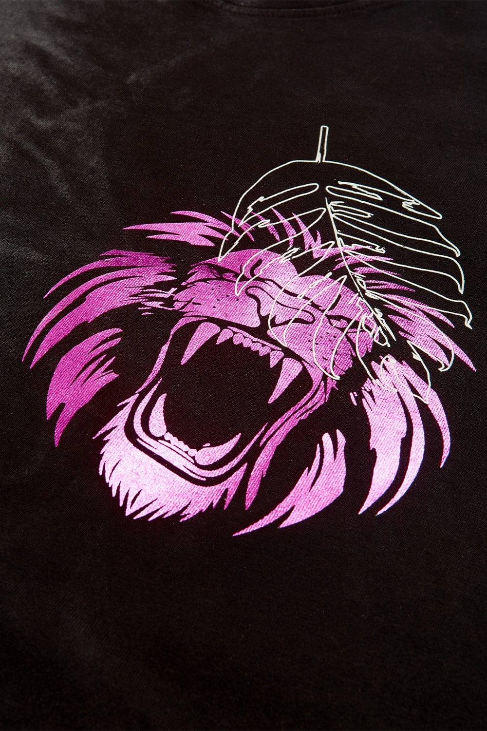 Lions Den Cut Off T-Shirt - Image 16